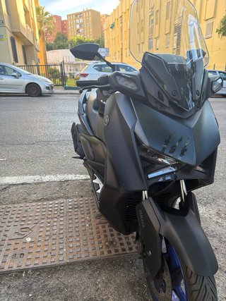 Yamaha XMAX 125 cc Negra Automática