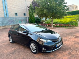 Toyota Auris 2014