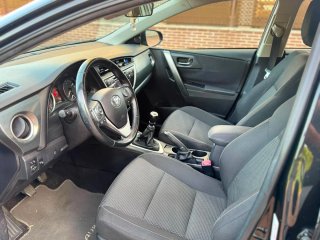 Toyota Auris 2014