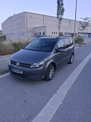 Volkswagen Touran 2011