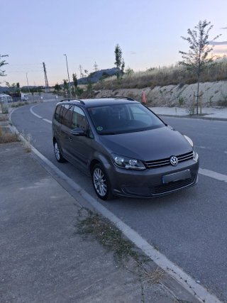 Volkswagen Touran 2011