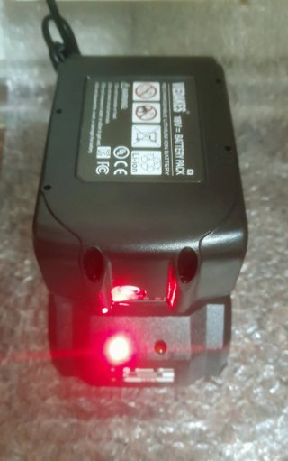 Taladro Atornillador y Percutor 18v. ( HIKOKI )