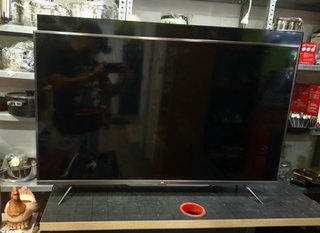 Smart TV Xiaomi Negra y Plateada 43