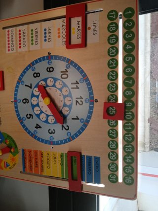 Calendario de madera educativo Goula
