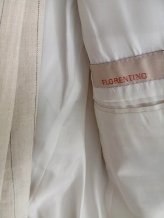 Traje de lino Florentino rayas Talla 48.