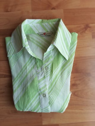 Blusa manga francesa. Nueva. Talla M