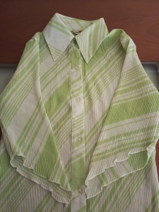 Blusa manga francesa. Nueva. Talla M