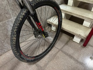 Bicicleta NTT 29'' Roja Talla XL, cambios shimano