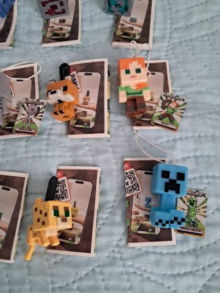 Colección Minecraft Kinder Joy Figuras