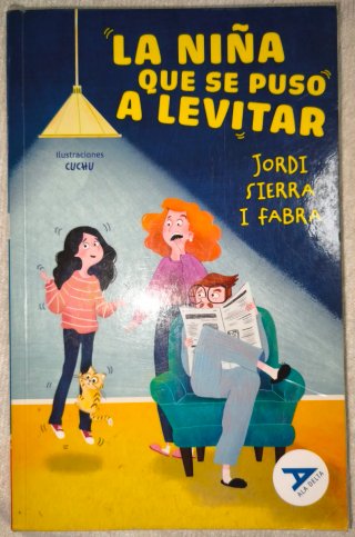 La niña que se puso a levitar