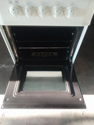 Cocina de gas con horno (butano)