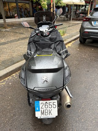 Peugeot Metropolis 400 GT Gris