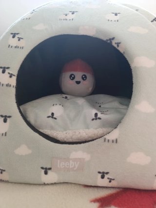 Cama para mascotas con diseño de ovejas