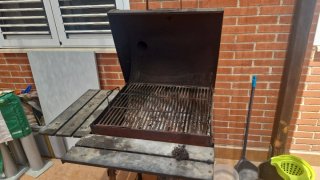 Barbacoa Americana Gourmet Negra (URGE VENDER)