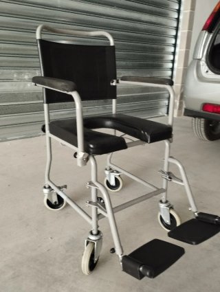 Sedia a rotelle per disabili