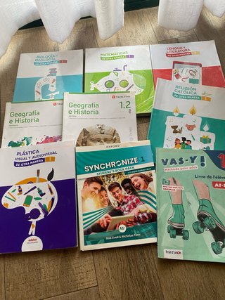VAS-Y ! 1 LIVRE DE L'ÉLÈVE