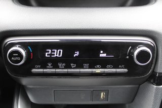 Toyota YARIS 1.5 120H Style (2021)