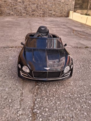 Coche eléctrico Bentley juguete