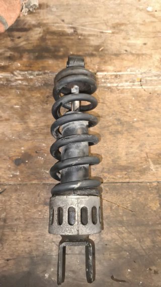 Amortiguador faro retros soportes tija Suzukigs500
