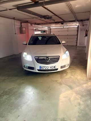 Opel Insignia 2011
