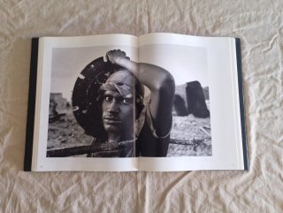 Libro de fotografia, Sebastião Salgado, Workers.