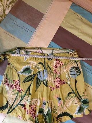 Falda pantalón flores Women Secret verde
