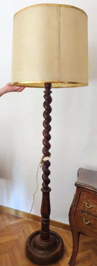 Lámpara de pie vintage fuste espiral