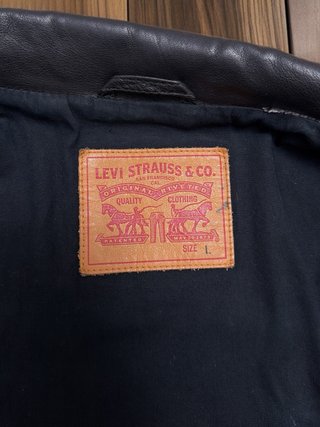 Cazadora Levi's cuero oveja Talla L/M