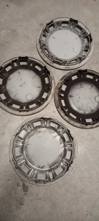Tapacubos VW California T4 (4 unidades)