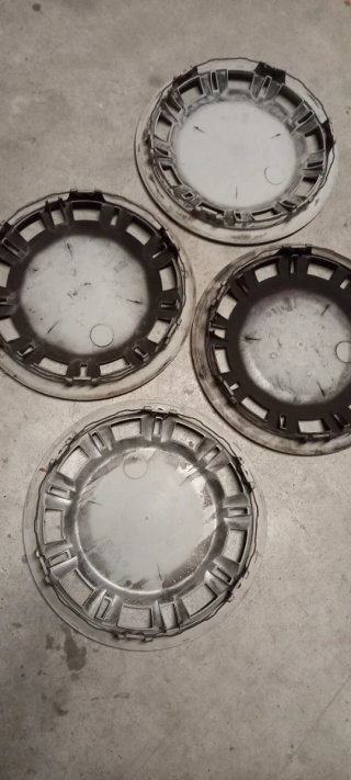 Tapacubos VW California T4 (4 unidades)