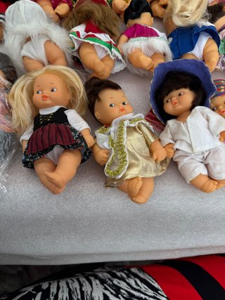 Lote Barriguitas del Mundo Famosa Años 2