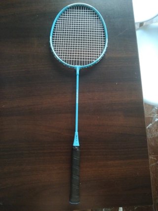 Raqueta de bádminton azul