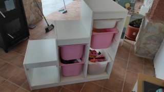 Estantería infantil IKEA para juguetes