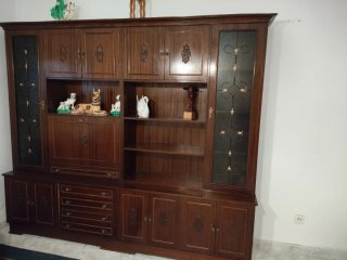 REGALO Mueble de salón madera y cristal