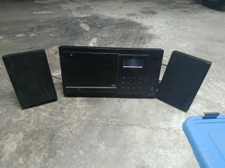 Minicadena CD con altavoces