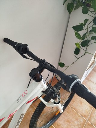 Bicicleta Montaña Rockrider ST100 Blanca