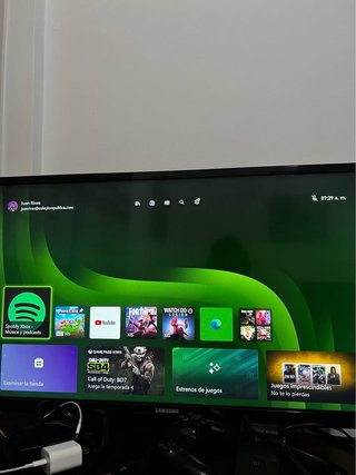 Xbox Series X + Mando Blanco