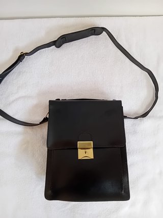 BOLSO BANDOLERA CUERO NEGRO