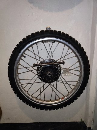Rueda Delantera Yamaha DT80 LC Completa
