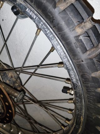 Rueda Delantera Yamaha DT80 LC Completa