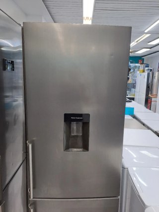 Nevera Acero Inoxidable con Dispensador de agua