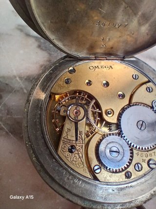 Reloj de bolsillo Omega antiguo