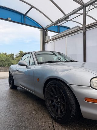 Mazda MX-5 1999