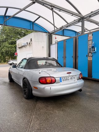 Mazda MX-5 1999