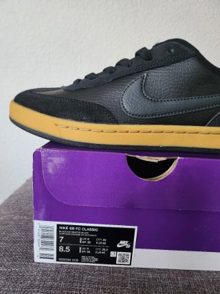 Nike SB FC Classic Hombre Talla 40