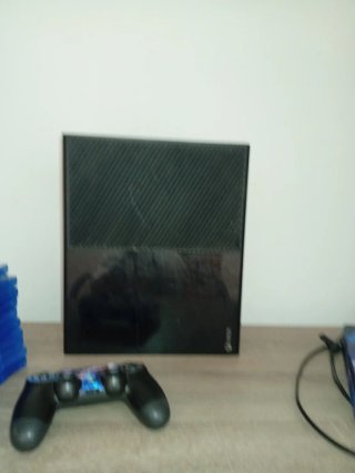 Consola PS4 y Xbox One con mando i cable