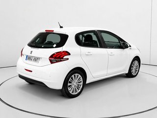 Peugeot 208 PureTech Signature 60 kW (82 CV)