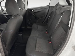 Peugeot 208 PureTech Signature 60 kW (82 CV)