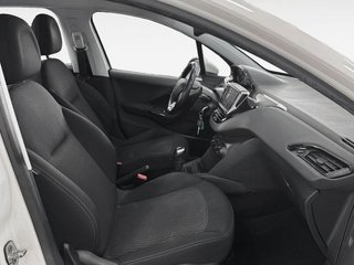 Peugeot 208 PureTech Signature 60 kW (82 CV)