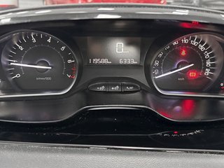 Peugeot 208 PureTech Signature 60 kW (82 CV)